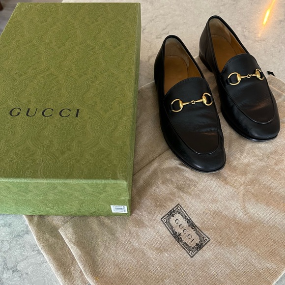 Gucci Women’s Jordaan Black Leather Loafers - Picture 3 of 13